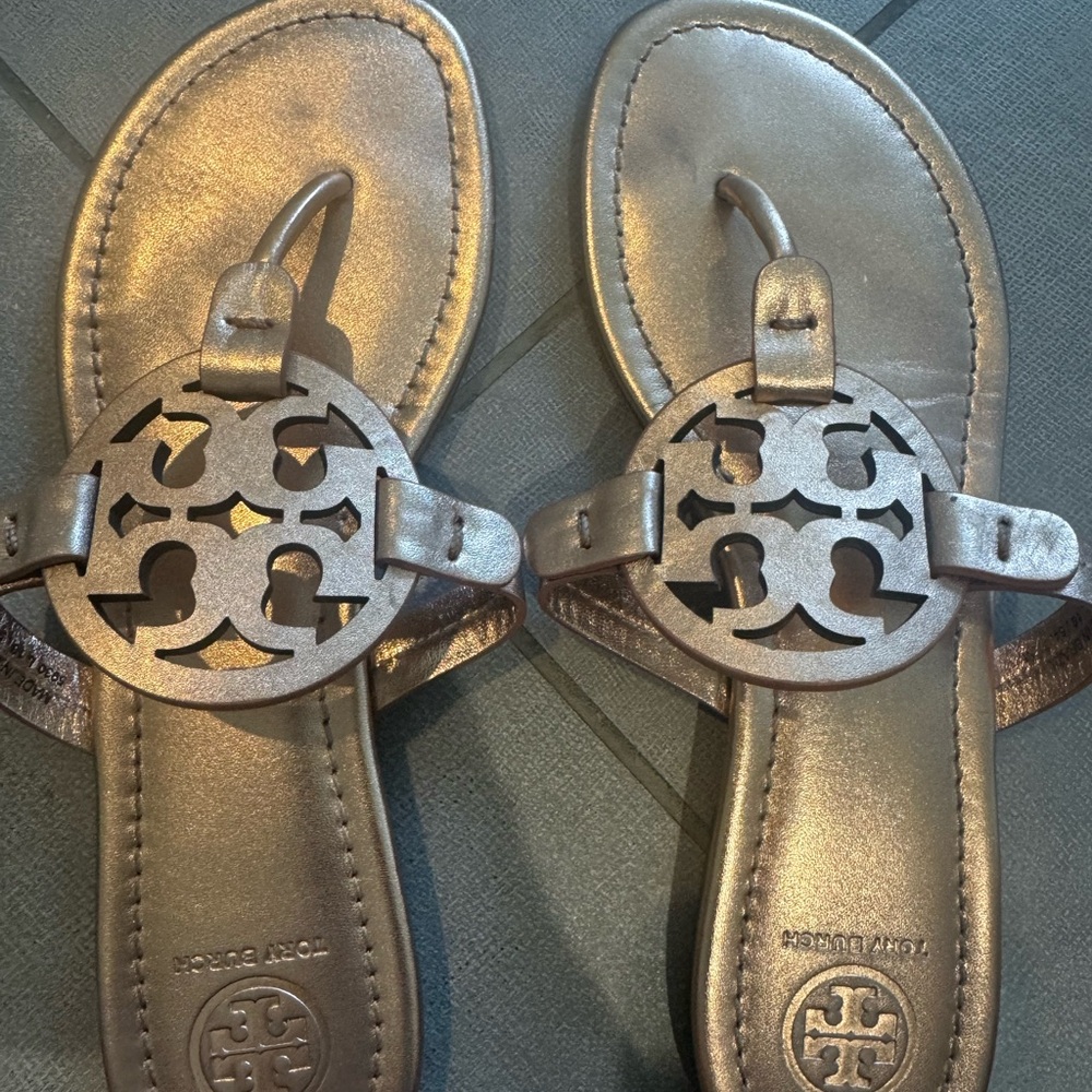 Tory Burch Metallic Sandals miller calf leather